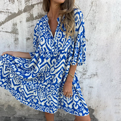 Astrid™ - V-hals Jurk met Driekwart Mouwen en Print